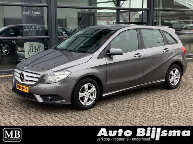 Mercedes-Benz B-Klasse 180 Ambition 2014 Benzine