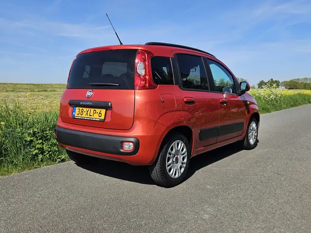 Fiat Panda 0.9 TwinAir Lounge 2012 Benzine 3