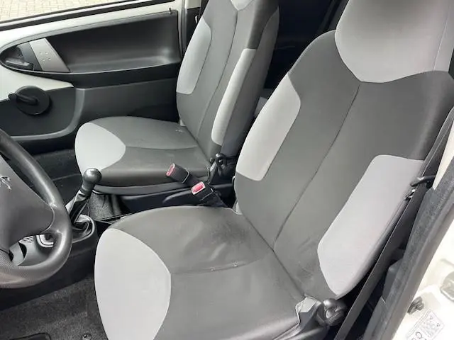 Peugeot 107 1.0 Access 2013 Benzine 11