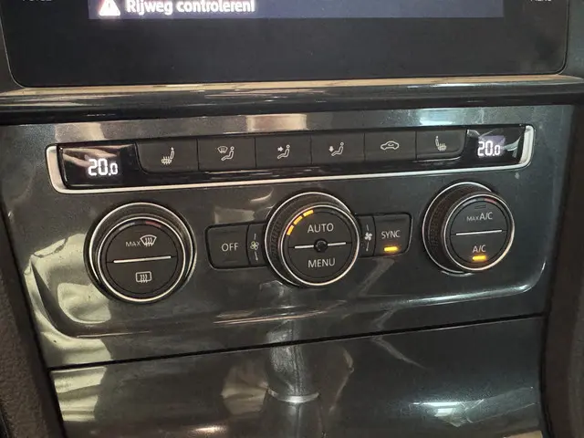 Volkswagen Golf 1.4 TSI Comfortline 2017 Benzine 49