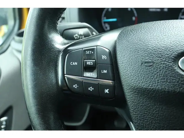 Ford Transit Custom 280 2.0 TDCI L1H2 TREND 2018 Diesel 3