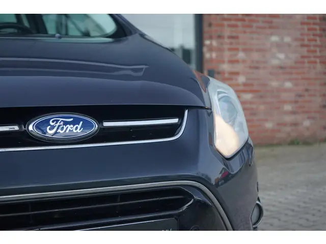 Ford C-MAX 1.0 Titanium 2013 Benzine 11