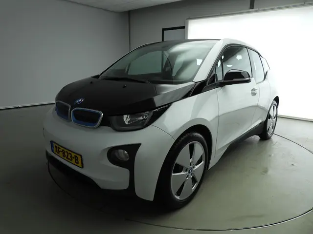 BMW i3 Basis Comfort 22 kWh 2016 Elektrisch 33