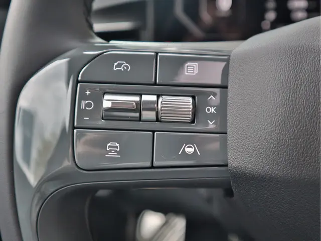 Kia EV9 GT-Line AWD 99.8 kWh 2025 Elektrisch 12