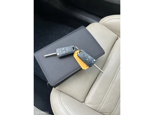 Opel Insignia Sports Tourer 1.6 T Cosmo 2014 Benzine 18