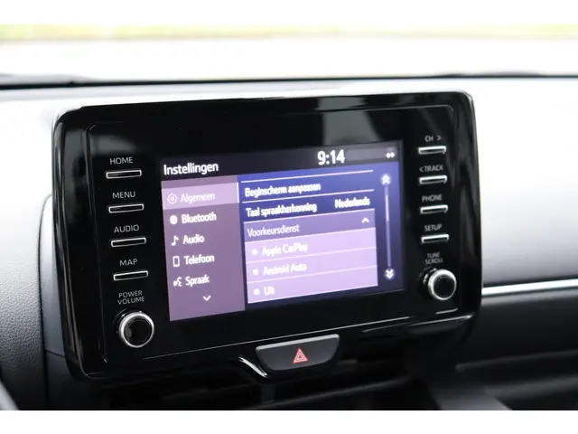 Toyota Yaris 1.5 Hybrid Dynamic 2021 Hybride Benzine 9