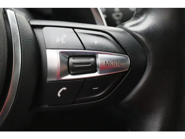 BMW 3 Serie Touring 335i High Executive 2014 Benzine 42
