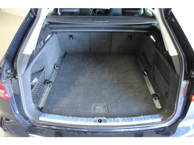 Audi A6 Avant 40 TFSI Pro line 2022 Benzine 14