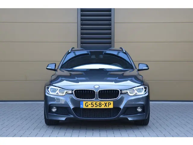 BMW 3 Serie Touring 320i High Executive 2017 Benzine 5
