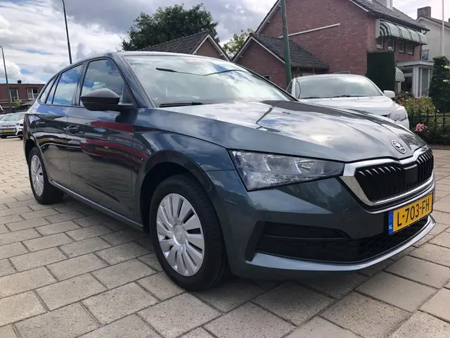 Škoda Scala 1.0 TSI Active Apple Carplay 2021 Benzine 3