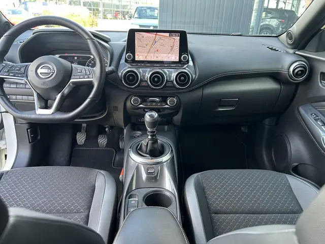 Nissan Juke 1.0 DIG-T N-Design 2023 Benzine 21