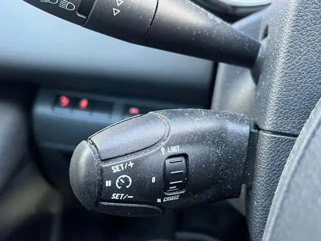 Peugeot 5008 1.6 THP Style 7p. Clima Pano 2013 Benzine 27