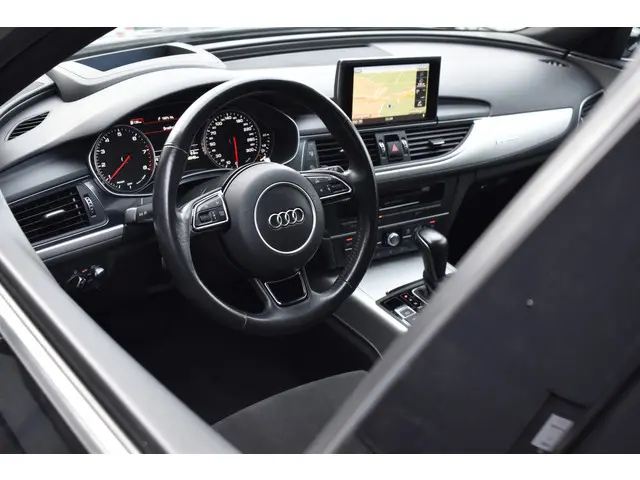 Audi A6 Avant 2.0 TFSI quattro S-line 2016 Benzine 11