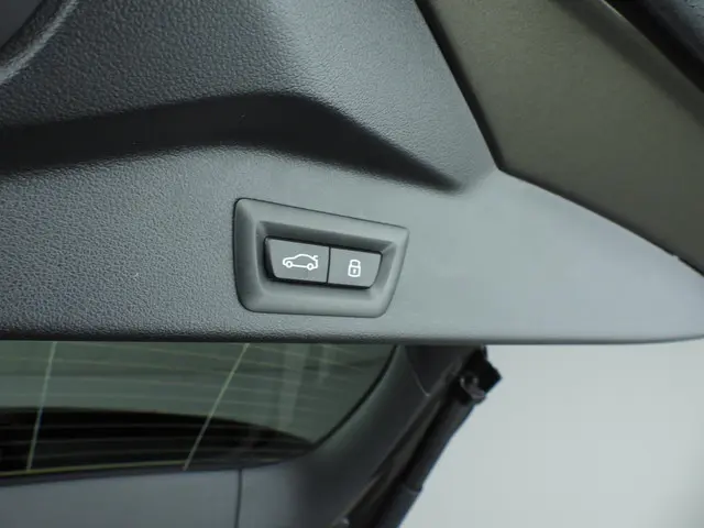 BMW X5 xDrive50e 2024 Hybride Benzine 49