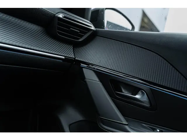 Peugeot e-208 EV GT 51 kWh 2024 Elektrisch 15