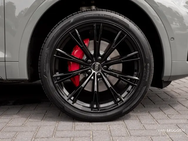 Audi Q5 55 TFSI e S-Line 2021 Hybride Benzine 13