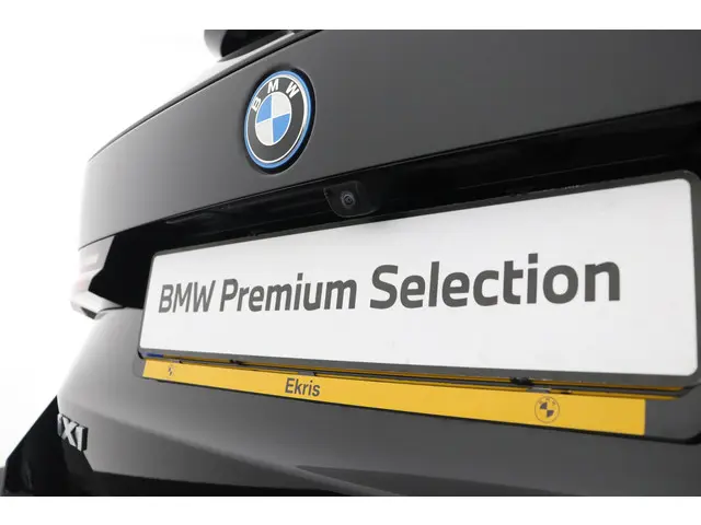 BMW iX1 xDrive30 Launch Edition 67 kWh 2023 Elektrisch 37