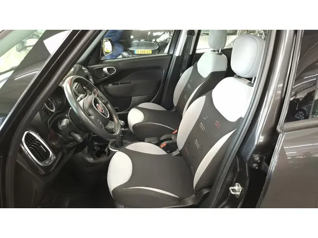 Fiat 500L Living 0.9 TwinAir Easy 2016 Benzine 10