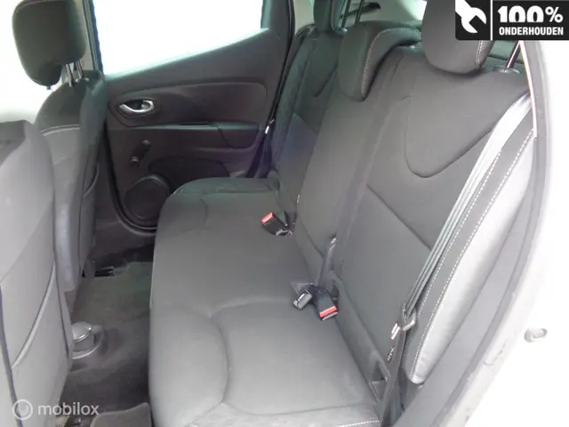 Renault Clio 0.9 TCe Limited 2018 Benzine 8