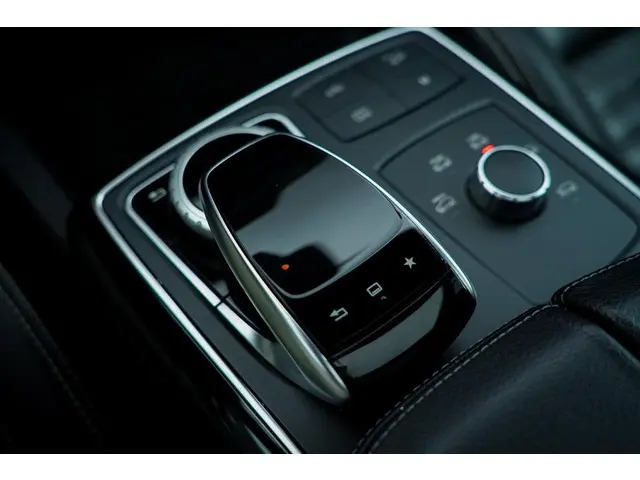 Mercedes-Benz GLS 500 4MATIC 2015 Benzine 17