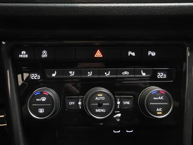 Volkswagen T-Roc 1.5 TSI Sport 2021 Benzine 25