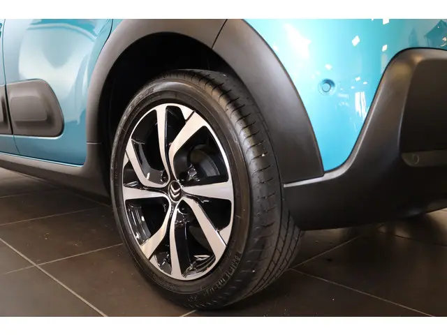 Citroën C3 PT 83 Shine 2021 Benzine 19