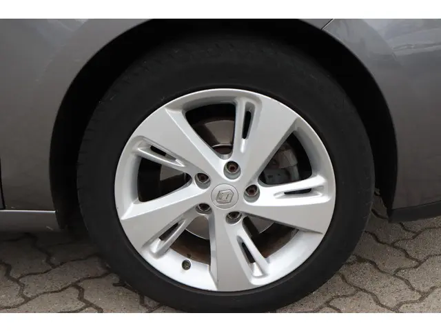 Renault Scénic 1.5 dCi Bose 2012 Diesel 13
