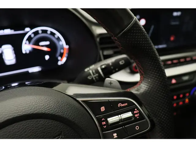 Kia ProCeed 1.6 T-GDI GT 2020 Benzine 35