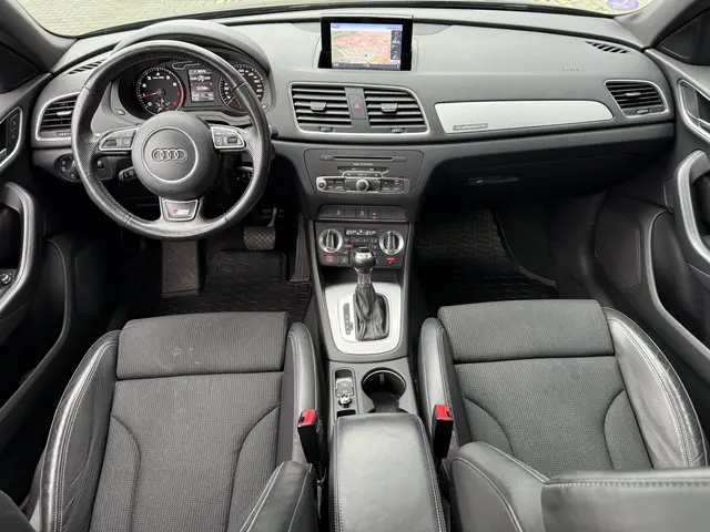 Audi Q3 2.0 TFSI quattro Pro Line S 2013 Benzine 13