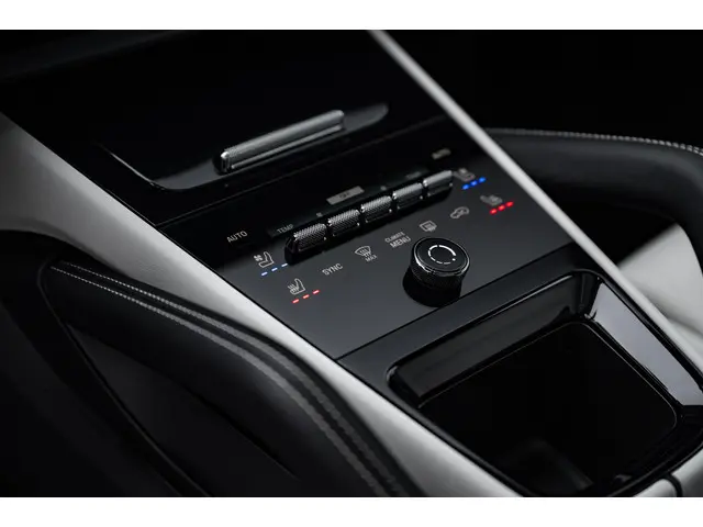 Porsche Cayenne S E-Hybrid 2024 Hybride Benzine 20