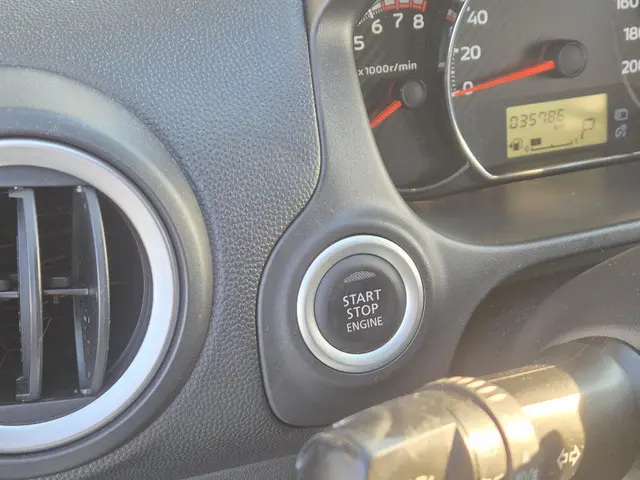 Mitsubishi Space Star 1.2 Nova 2021 Benzine 32