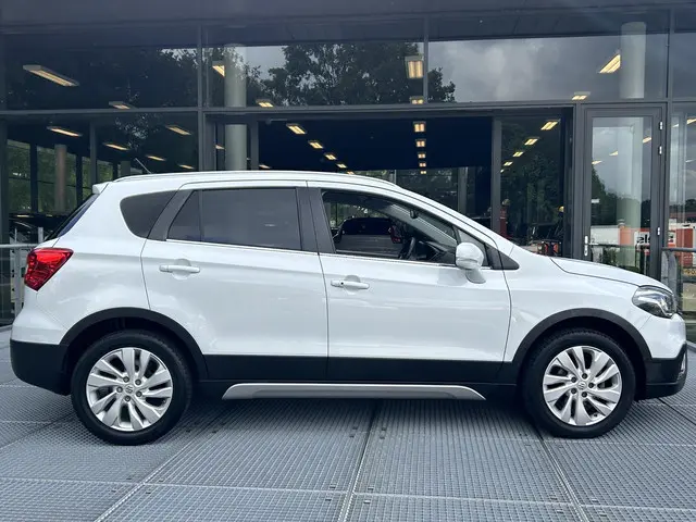 Suzuki S-Cross 1.0 Boosterjet Exclusive 2017 Benzine 15