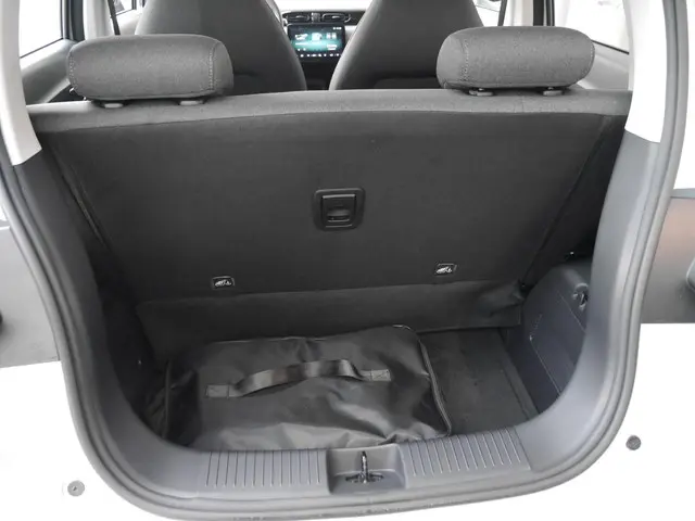 Leapmotor T03 Design 37.3 kWh 2025 Elektrisch 12