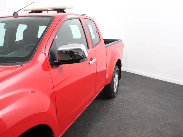 Isuzu D-Max 2.5 Extended Cab Automaat 4*4 2016 Diesel 23