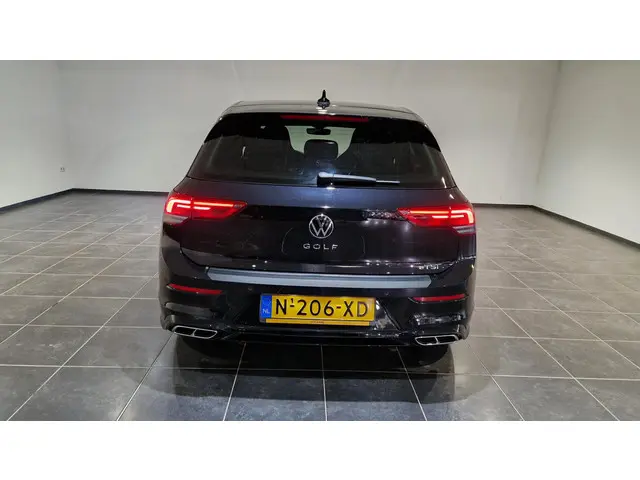 Volkswagen Golf 1.5 eTSI R-Line 2022 Benzine 15