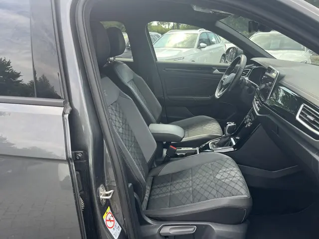 Volkswagen T-Roc 1.5 TSi DSG R-Line (2X) 2022 Benzine 10