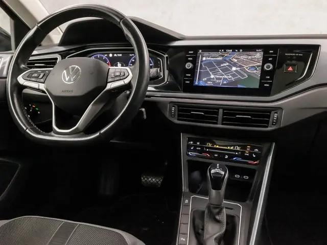 Volkswagen Polo 1.0 TSI Sportline 2022 Benzine 7