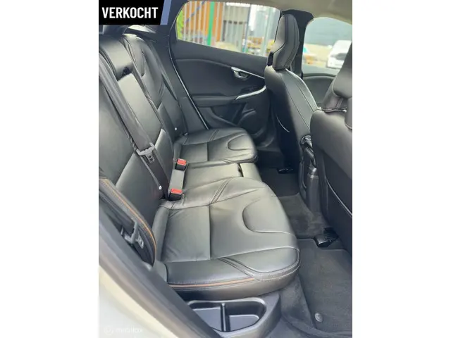 Volvo V40 Cross Country 1.5 T3 Polar+ Luxury 2019 Benzine 16