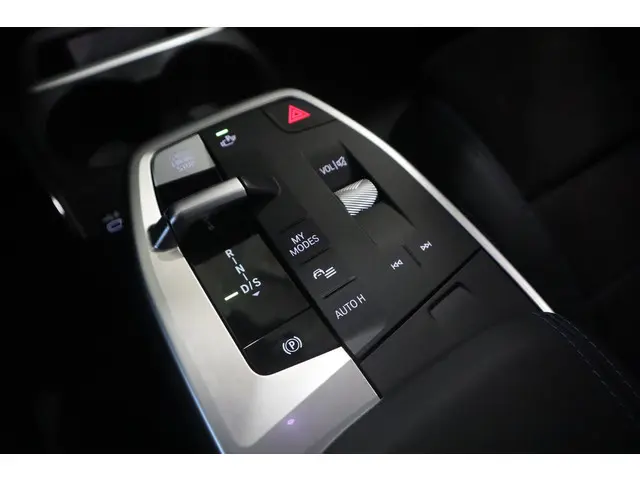 BMW 2 Serie Active Tourer 220i 2024 Benzine 19