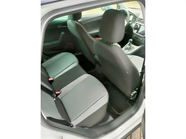 SEAT Arona 1.0 TSI Style Business Intense 2021 Benzine 11