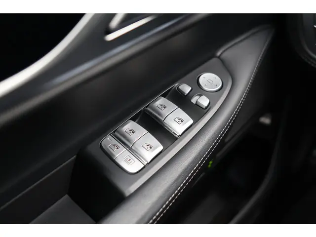 BMW 7 Serie 745e High Executive 2019 Hybride Benzine 49