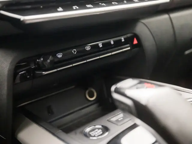 Citroën C5 Aircross 1.6 PureTech Sport 2019 Benzine 10