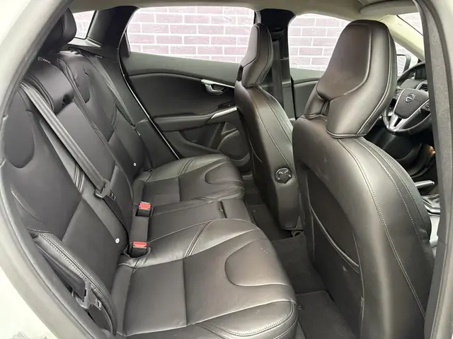 Volvo V40 1.5 T2 Polar+ 2020 Benzine 6