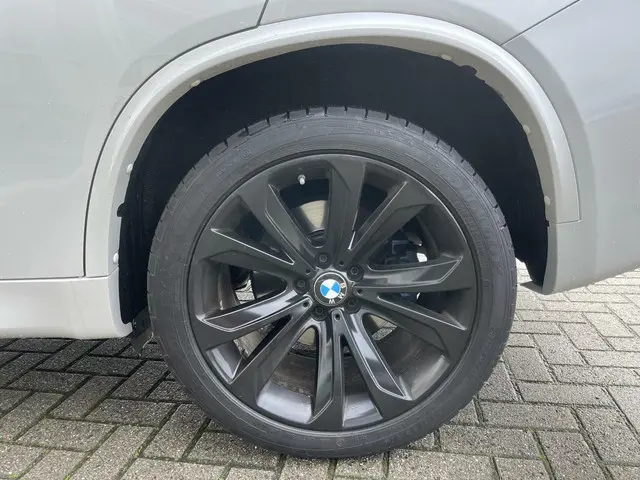 BMW X5 M50d M-SPORT|381PK|PANO 2015 Diesel 17