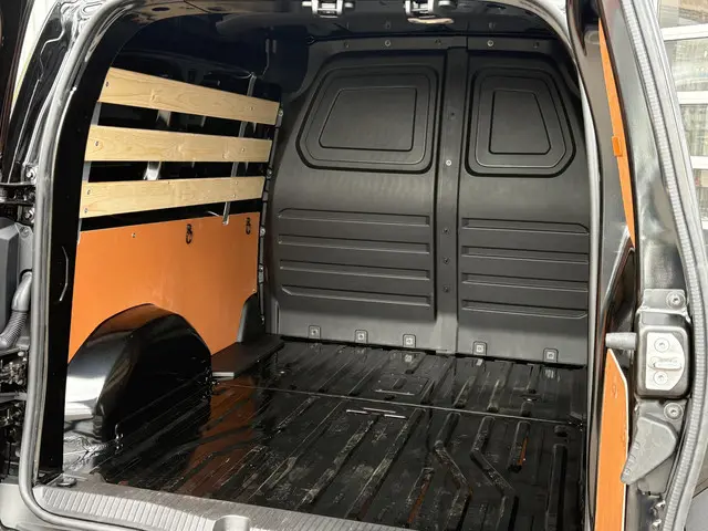 Renault Kangoo E-Tech Extra L1 44 kWh 2026 Elektrisch 28