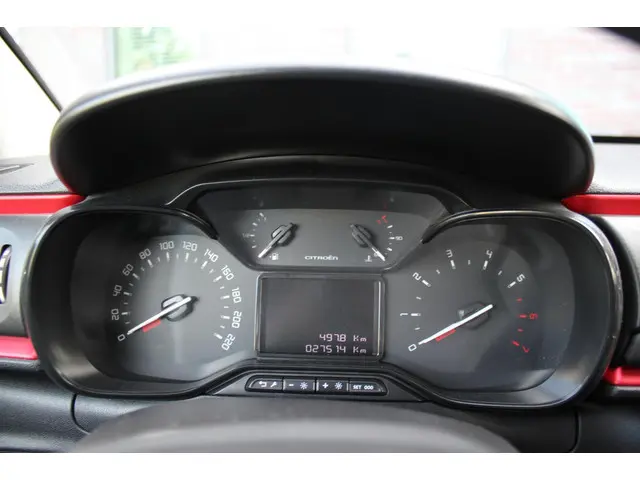 Citroën C3 1.2 PureTech C-Series 2021 Benzine 19