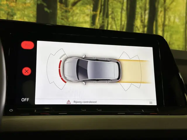 Volkswagen Golf 1.0 TSI Life 2022 Benzine 19