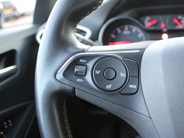 Opel Crossland X 1.2 Turbo Innovation 2017 Benzine 19