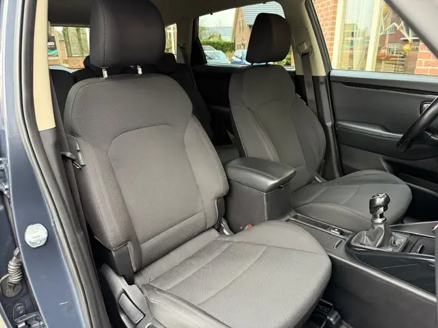 Kia Carens 1.6 GDi ExecutiveL. 2016 Benzine 47