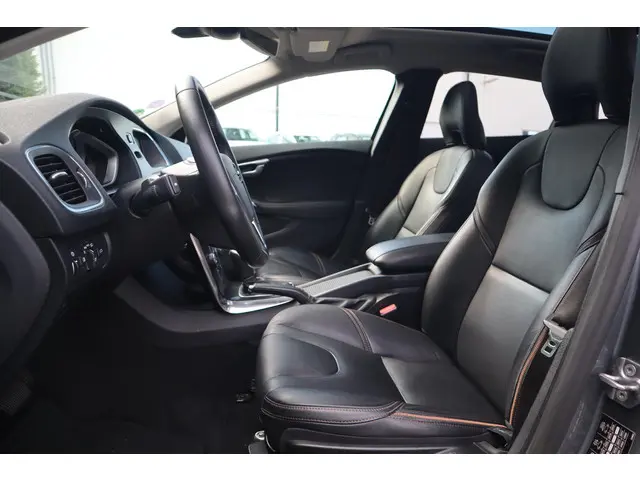Volvo V40 Cross Country 1.5 T3 Polar+ Luxury 2019 Benzine 8